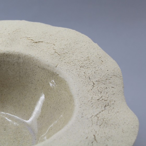 Assiette creuse ailette brute