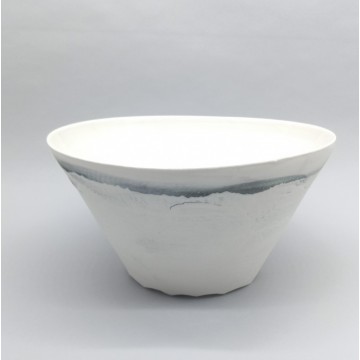 Saladier conique porcelaine...